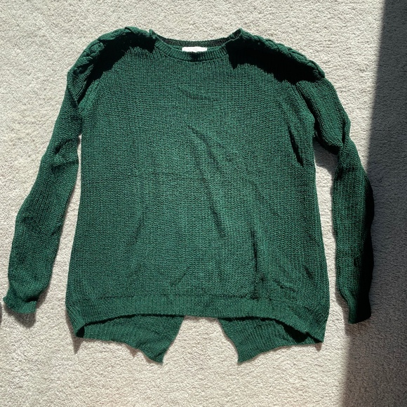 Green Sweater - Picture 2 of 4